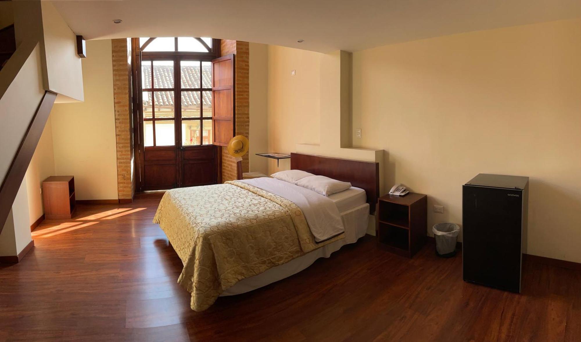 Flore Hotel Boutique Cuenca Ngoại thất bức ảnh